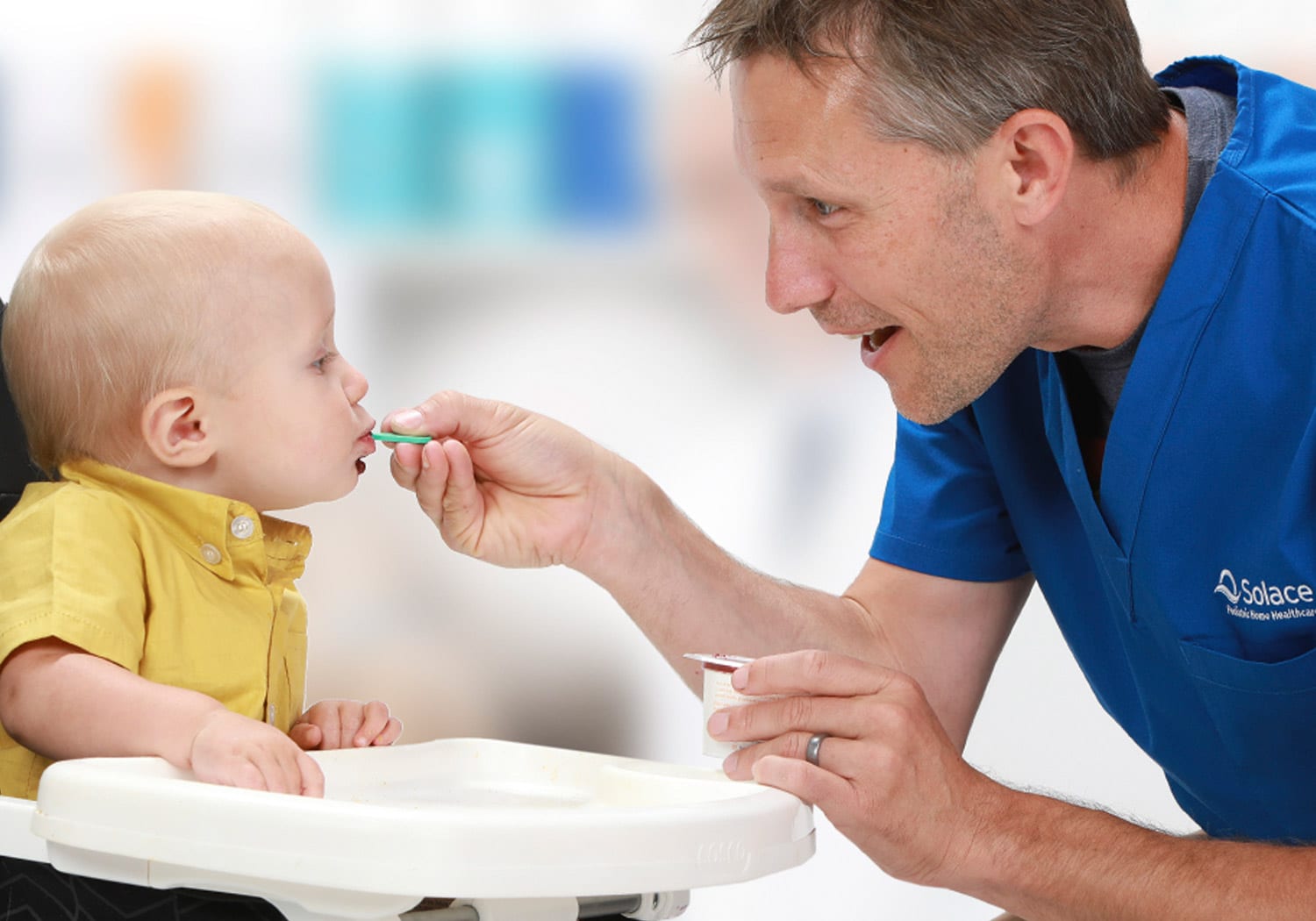 Our team of pediatric occupational therapists, physical therapists and SLPs also specialize in feeding and swallowing therapy in your home.
